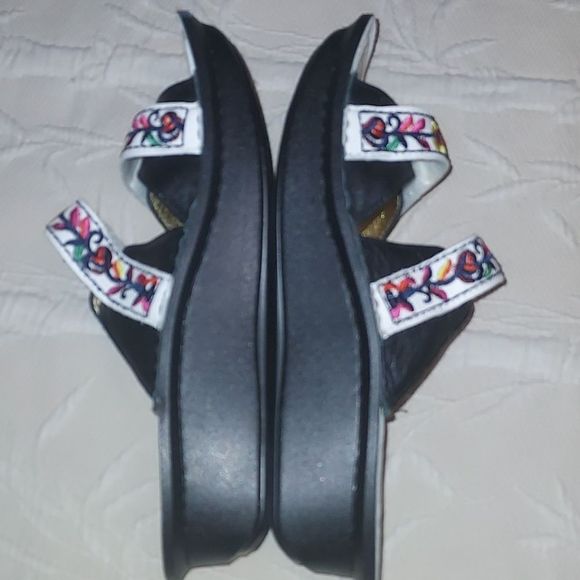 Alegria sandals - Picture 3 of 7